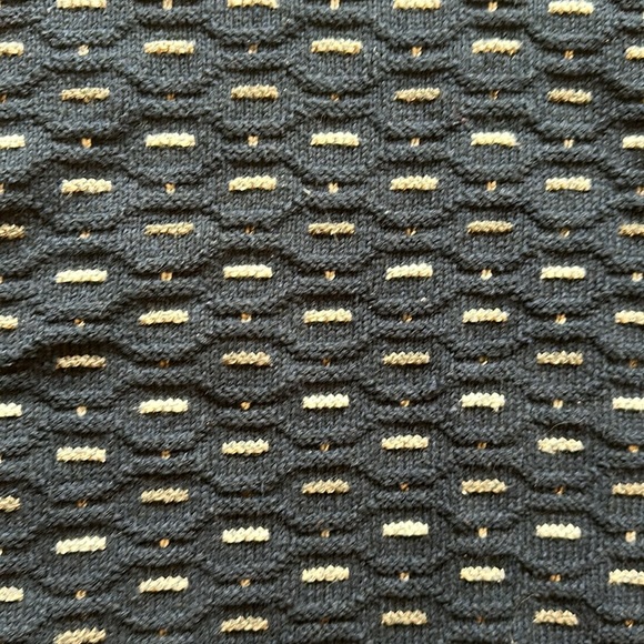 Vtg Croft & Barrow abstract 3D sweater - Picture 3 of 5